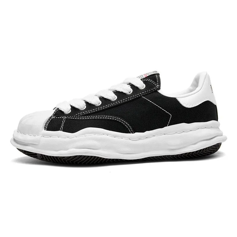 Thick-Sole Canvas Dissolving Sneakers — Lace-Up, Unisex, All Seasons